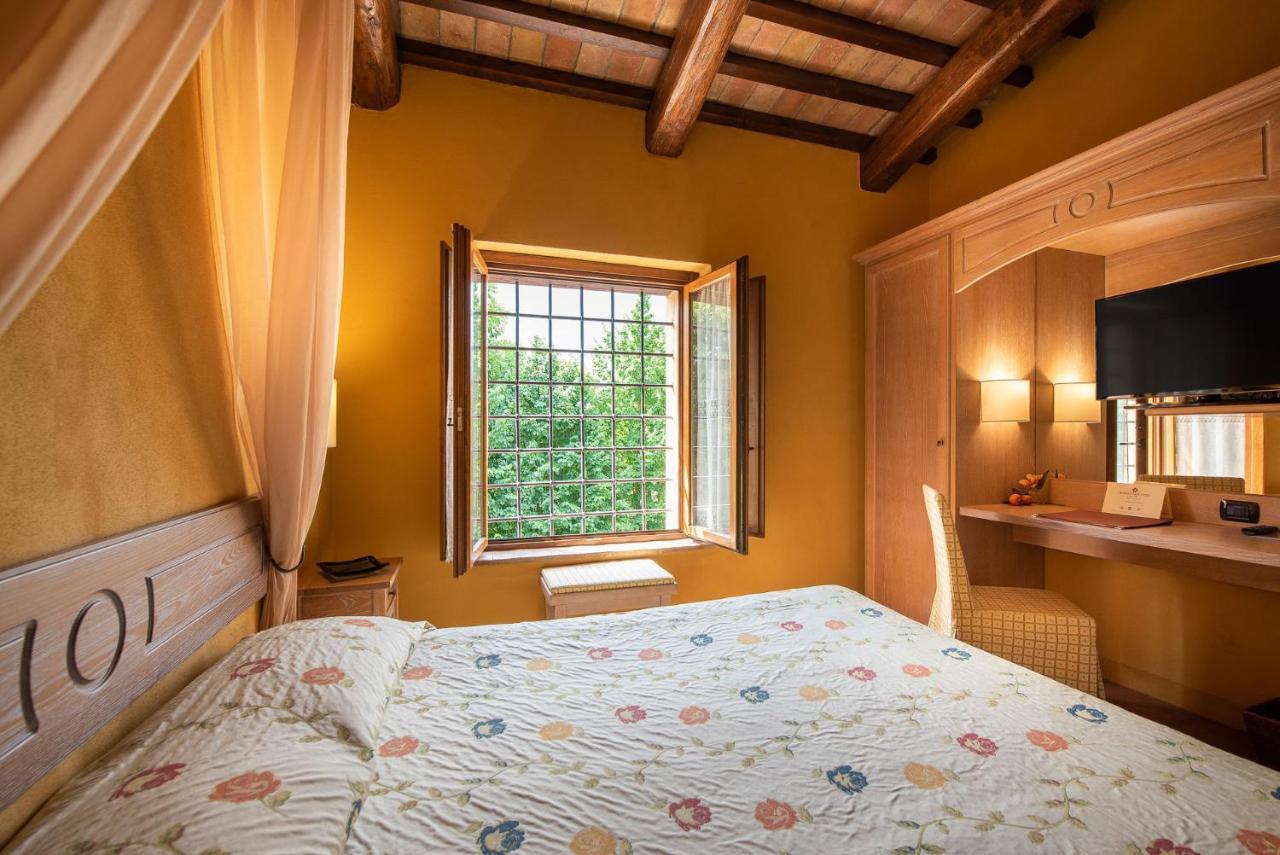 Borgo Lanciano Hotell Castelraimondo Eksteriør bilde