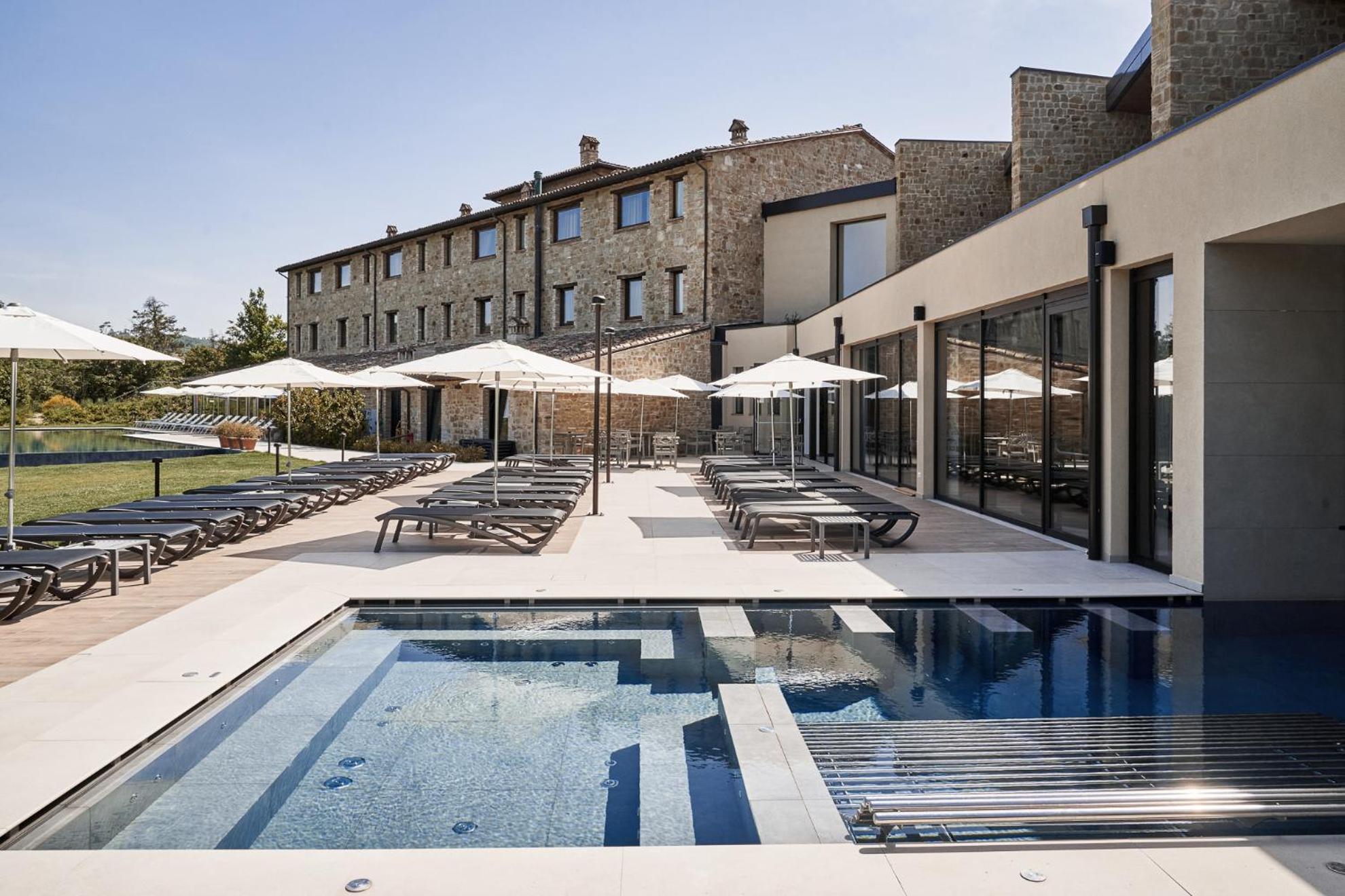 Borgo Lanciano Hotell Castelraimondo Eksteriør bilde