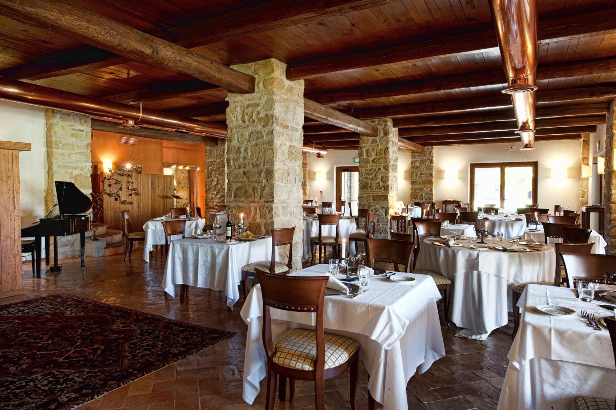 Borgo Lanciano Hotell Castelraimondo Eksteriør bilde