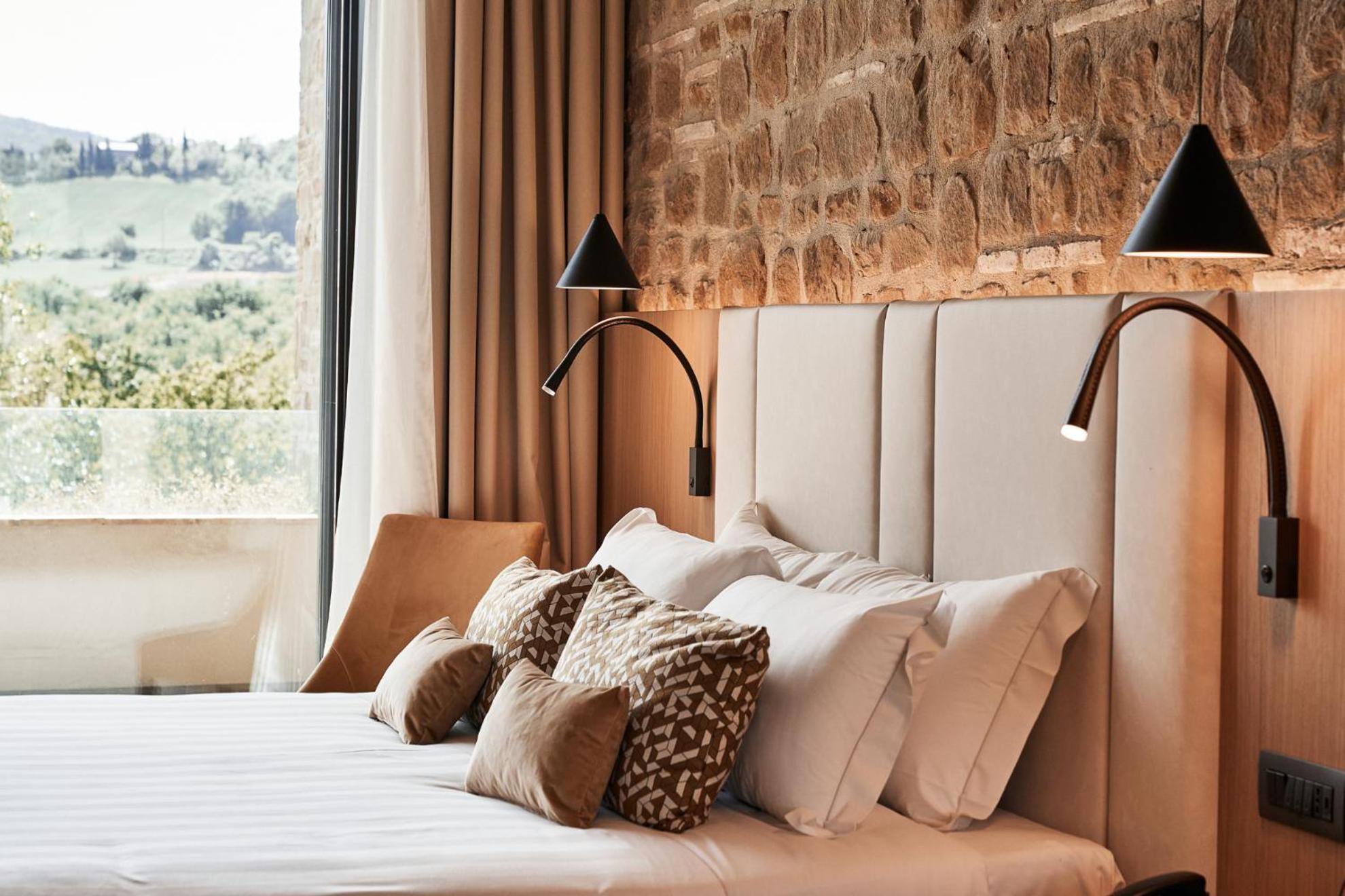 Borgo Lanciano Hotell Castelraimondo Eksteriør bilde