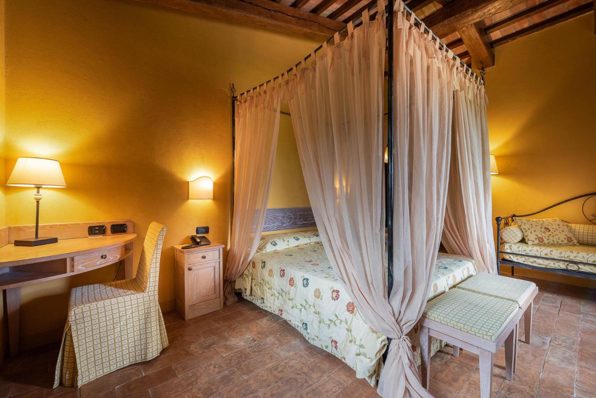 Borgo Lanciano Hotell Castelraimondo Eksteriør bilde